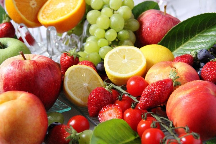 Кое овошје има најмногу кое најмалку калории – ова е табелата