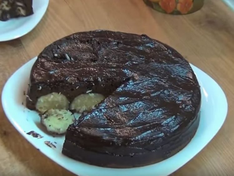 Руска чоколадна торта со кокос