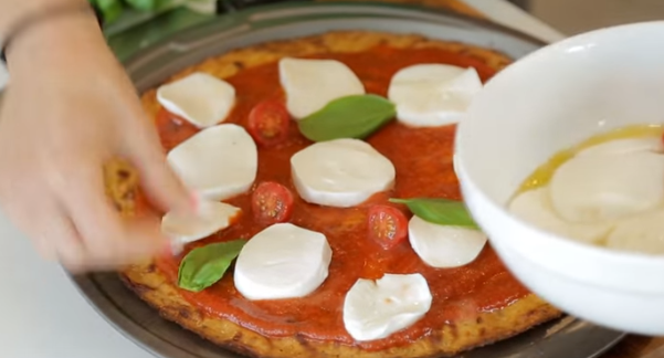 Пица која не дебелее – нема тесто, нема да верувате од што се прави