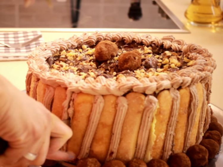 Непечена торта со пишкоти – смеса која може да се искористи за разни десерти
