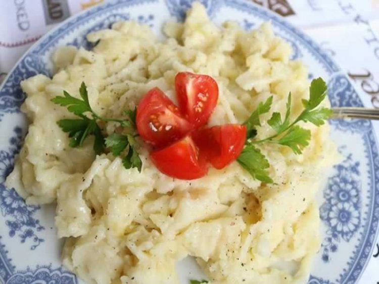 Омиленото јадење на нашите баби: Направете вкусни тестенини од компири