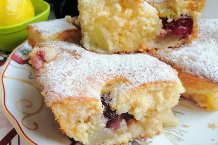 Колач со диња и вишни: Подобар од било која овошна торта
