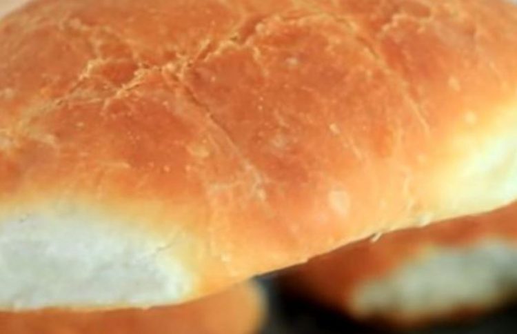 Леб со путер – мек како пена